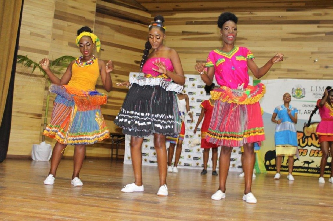 Ofentse Maela crowned the 2019/2020 Miss Mapungubwe during the Mapungubwe Fashion Show and Beauty Pageant held at Jack Botes Hall.